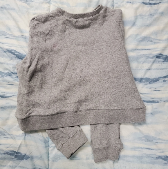 LA Hearts Cropped Sweatshirt - Picture 3 of 3